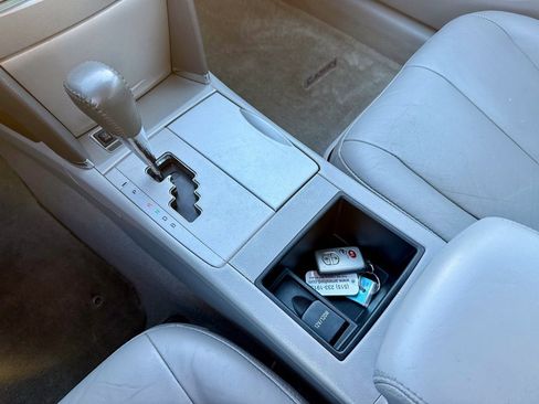 Used 2008 Toyota Camry Hybrid image 19