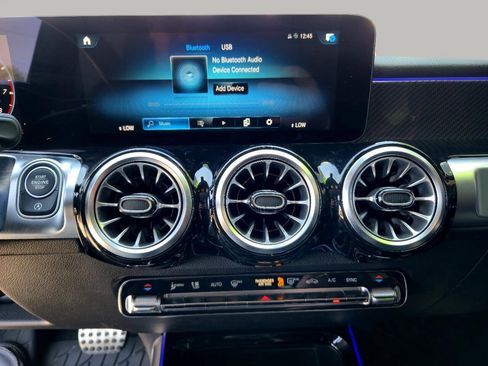 Used 2023 Mercedes-Benz GLB 35 AMG AMG GLB 250 4MATIC w/ Parking Assistance Package image 47