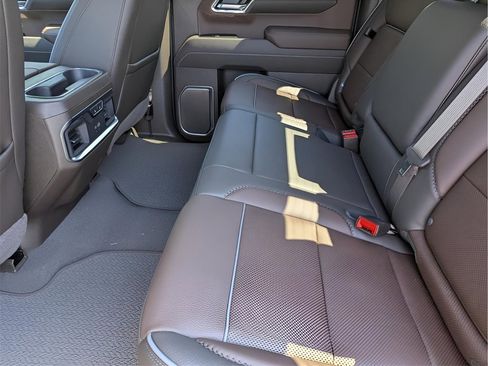 New 2026 GMC Sierra 1500 Denali w/ Denali Reserve Package image 14