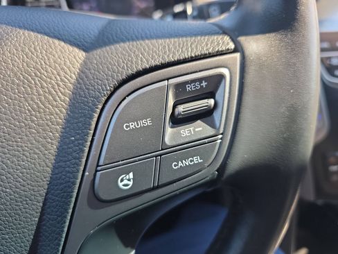 Used 2015 Hyundai Santa Fe Limited w/ Option Group 04 AWD/4WD image 29