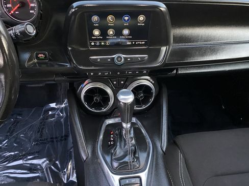 Used 2019 Chevrolet Camaro LT image 17