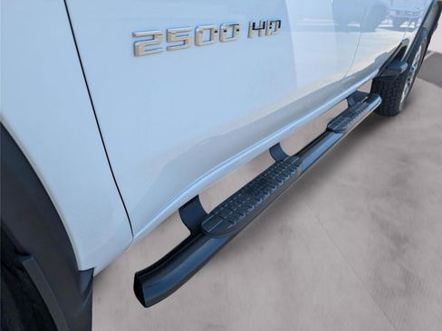 Used 2025 Chevrolet Silverado 2500 Custom w/ Custom Value Package image 12