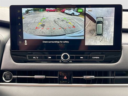 New 2025 Mitsubishi Outlander AWD image 14