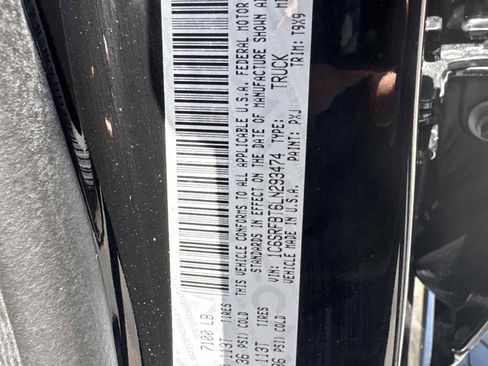 Used 2020 RAM 1500 Big Horn AWD/4WD image 17