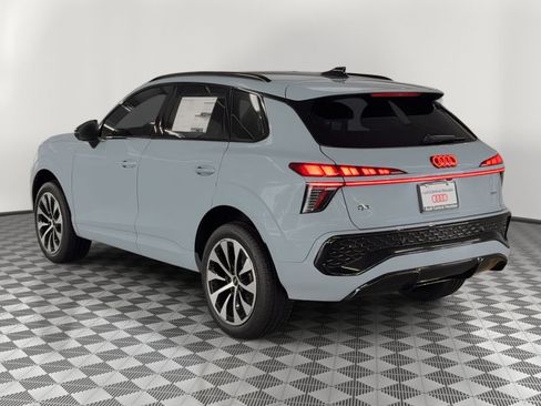 New 2026 Audi Q3 quattro 2.0T AWD/4WD image 3