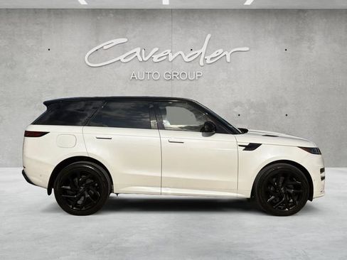 Used 2024 Land Rover Range Rover Sport Dynamic SE AWD/4WD image 17