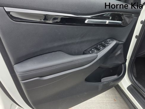 New 2026 Kia Seltos S image 9