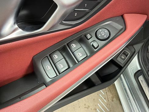 New 2026 BMW 330i Sedan w/ M Sport Package RWD image 18