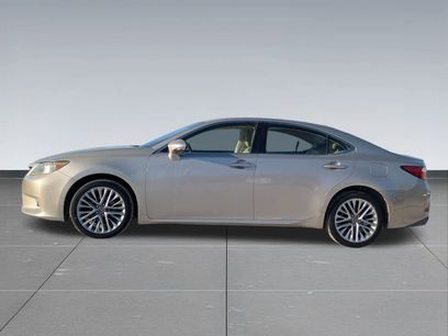 Used 2013 Lexus ES 350 w/ Luxury Pkg