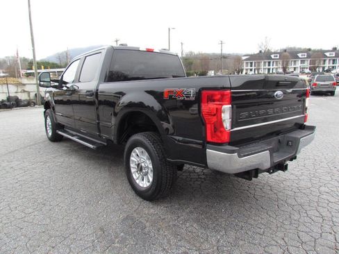 Used 2020 Ford F250 XL w/ STX Appearance Package image 5