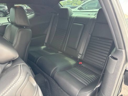 Used 2013 Dodge Challenger R/T Plus RWD image 14