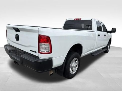 Used 2024 RAM 3500 Tradesman w/ Snow Chief Group AWD/4WD image 3