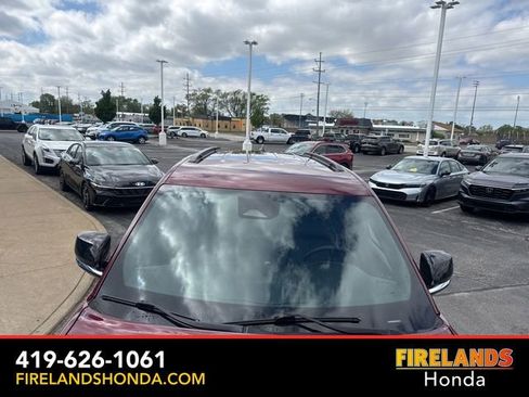 Used 2024 Jeep Grand Cherokee Limited AWD/4WD image 9