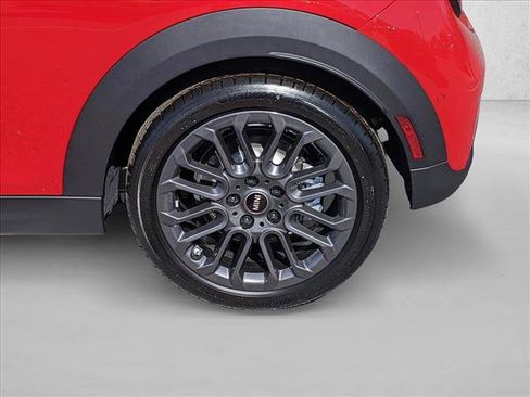 New 2026 MINI Cooper 2-Door Hardtop FWD image 10