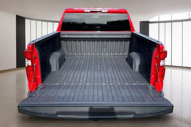 Used 2025 Chevrolet Silverado 1500 W/T w/ WT Value Package AWD/4WD image 7