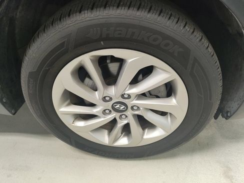 Used 2017 Hyundai Tucson SE FWD image 4