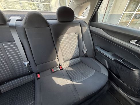 Used 2025 Kia K5 LXS image 37