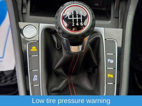 Used 2019 Volkswagen GTI Autobahn image 21