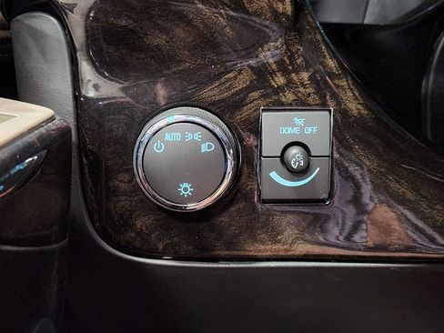 Used 2015 Chevrolet Express 2500 image 42