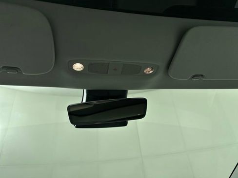 Used 2019 Tesla Model 3 Long Range image 23