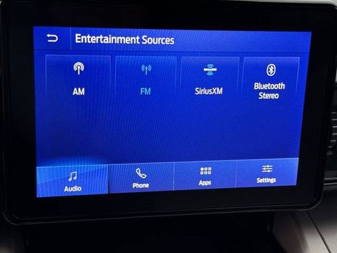 Used 2022 Ford Explorer XLT RWD image 31