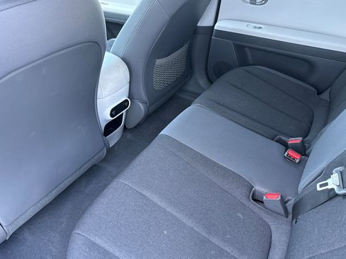 Used 2024 Hyundai Ioniq 5 SEL RWD image 12