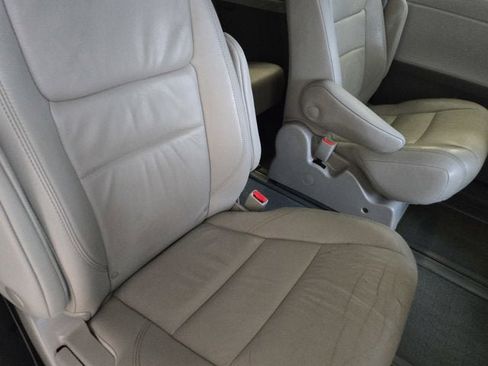 Used 2019 Toyota Sienna XLE Premium image 9