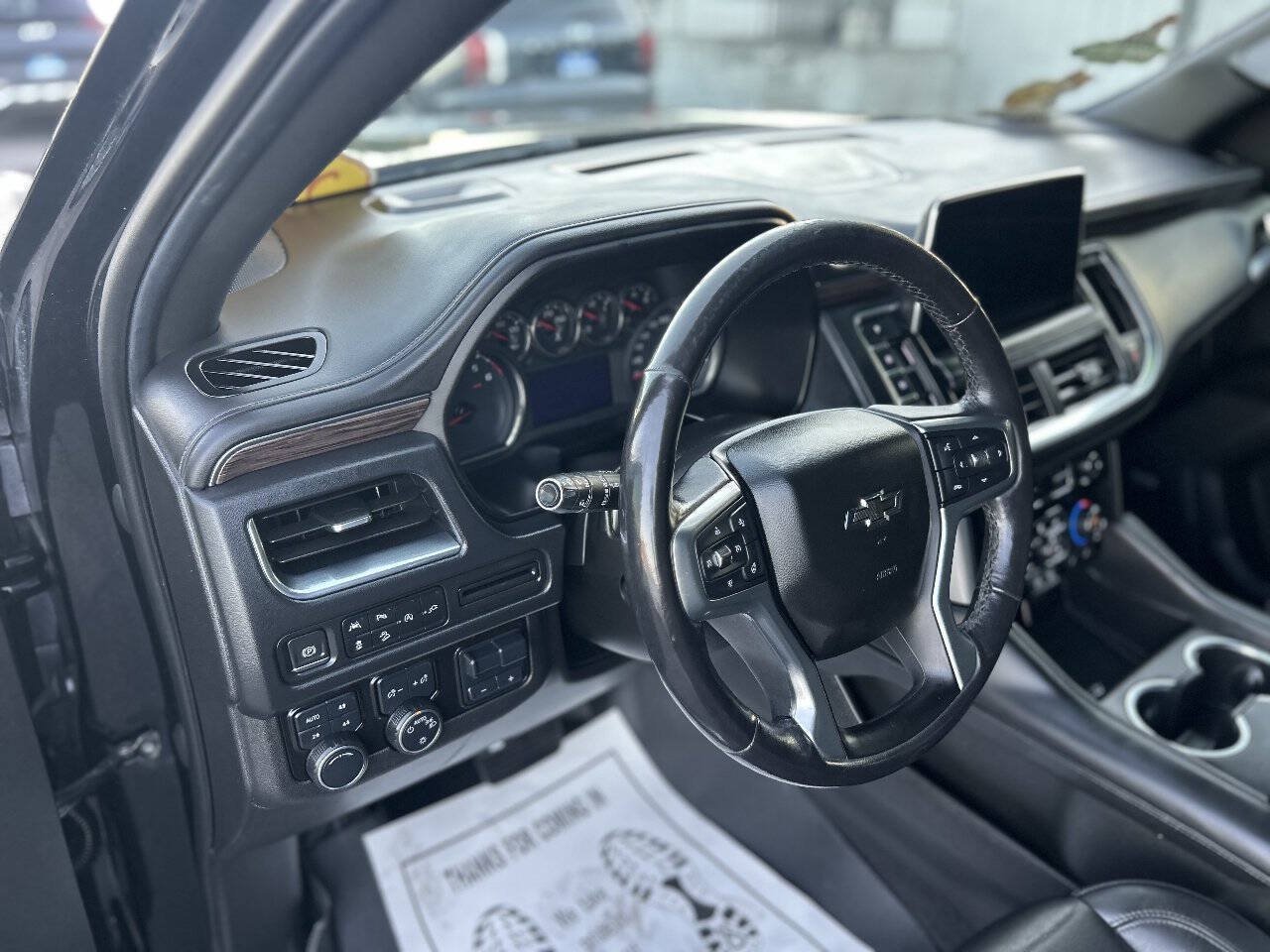 Used 2021 Chevrolet Tahoe Z71 w/ Z71 Signature Package AWD/4WD image 10
