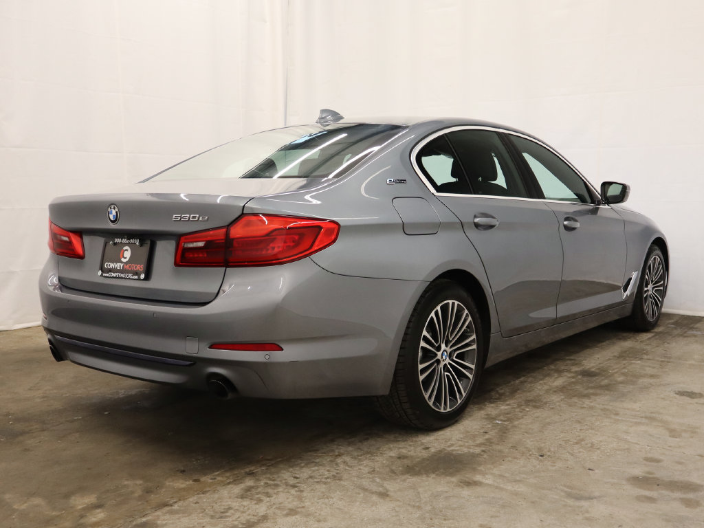 Used 2019 BMW 530e xDrive w/ Convenience Package AWD/4WD image 8