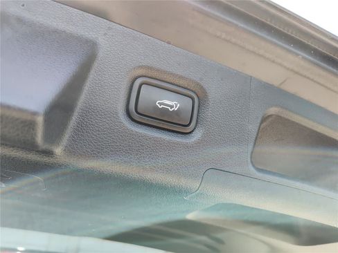 Used 2023 Hyundai Santa Fe SEL image 6