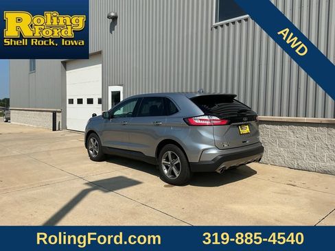 Used 2024 Ford Escape ST-Line w/ Tech Pack #1 AWD/4WD image 3