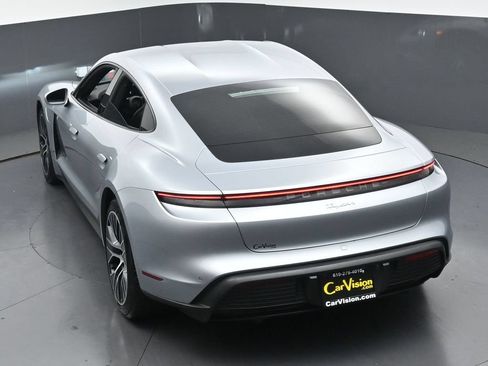 Used 2021 Porsche Taycan RWD image 39