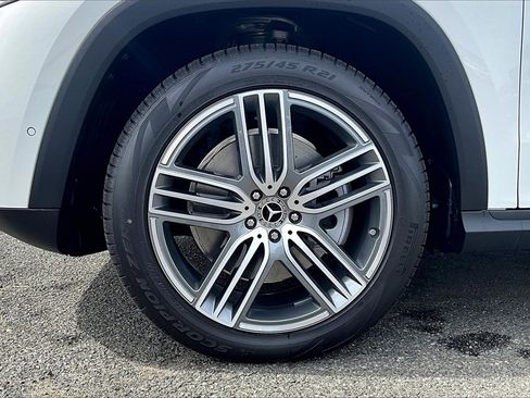 New 2025 Mercedes-Benz GLS 450 4MATIC image 11