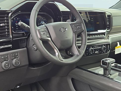 New 2026 Chevrolet Silverado 1500 ZR2 AWD/4WD image 11