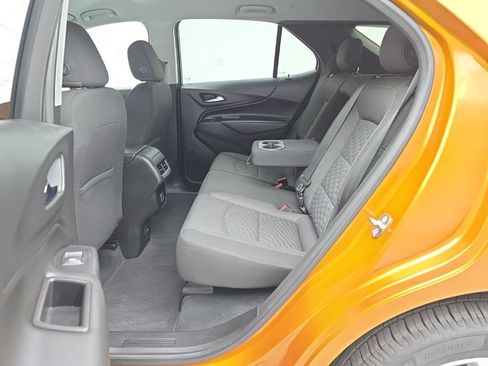 Used 2019 Chevrolet Equinox LT AWD/4WD image 42