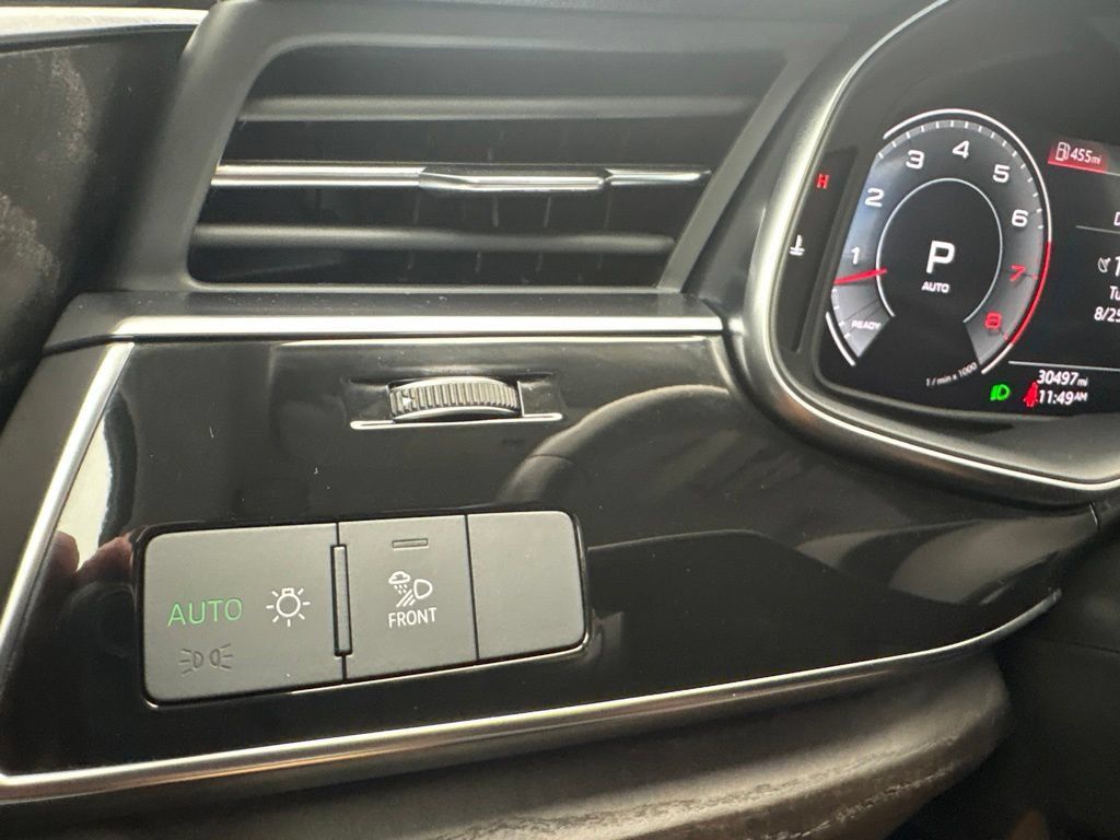 Certified 2023 Audi Q8 Premium AWD/4WD image 40