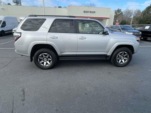 Used 2024 Toyota 4Runner TRD Off-Road Premium image 12