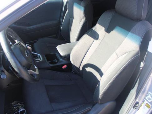 Used 2022 Subaru Outback Premium AWD/4WD image 10