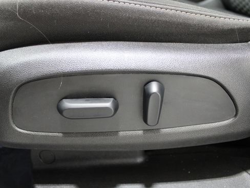 Used 2018 GMC Acadia SLE w/ Driver Alert Package I AWD/4WD image 47