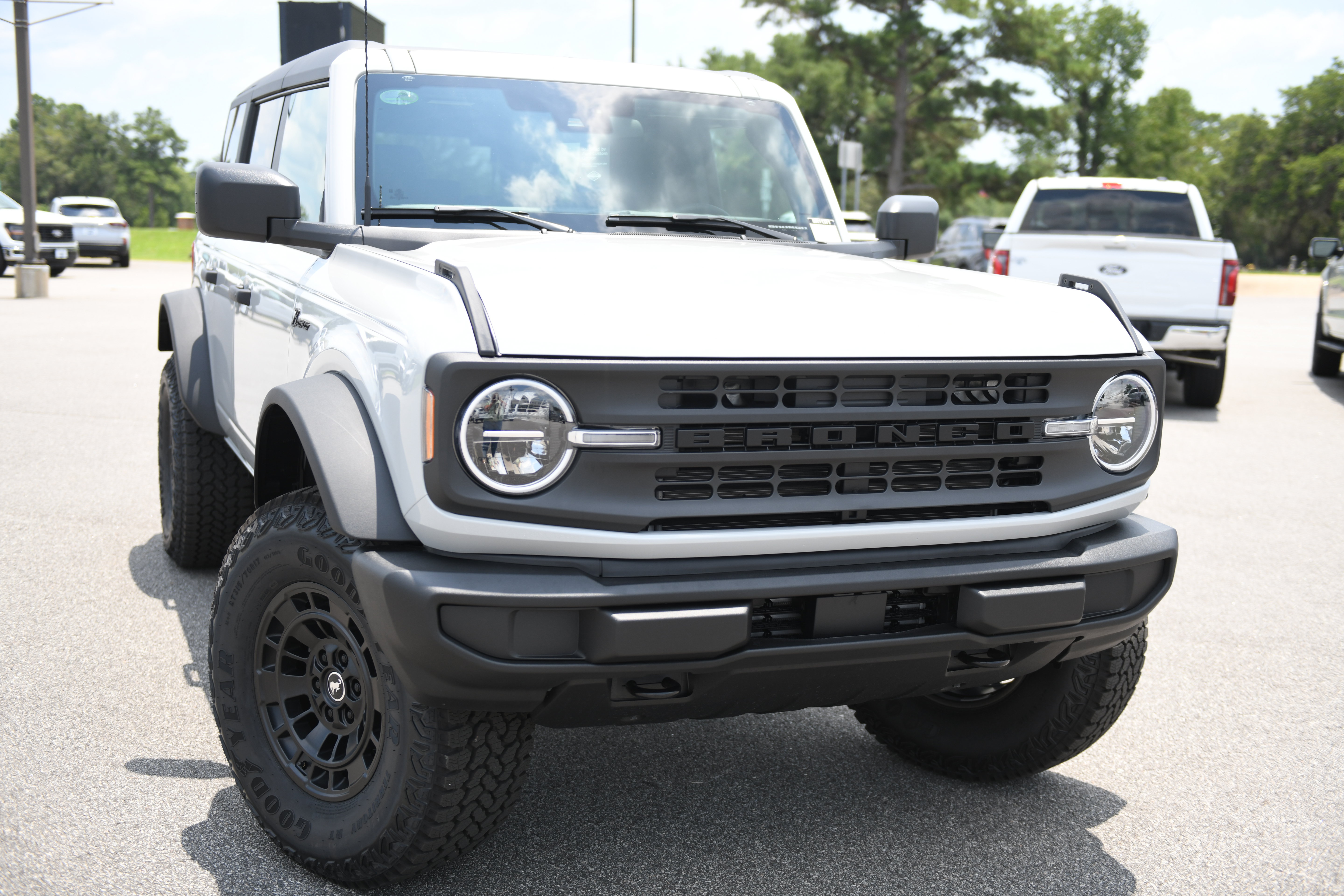 New 2026 Ford Bronco Big Bend AWD/4WD image 6