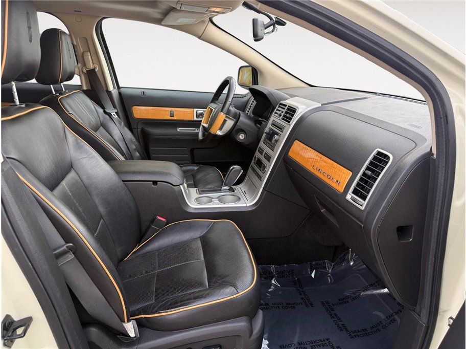 Used 2008 Lincoln MKX AWD image 15