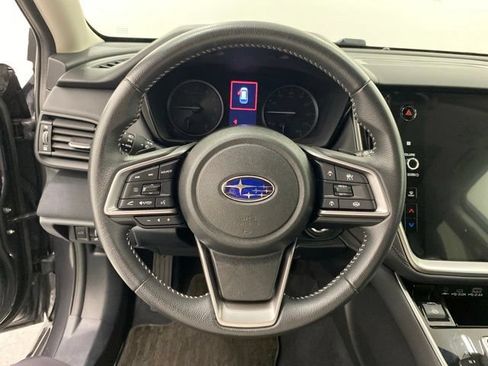 Used 2025 Subaru Outback Premium AWD/4WD image 15