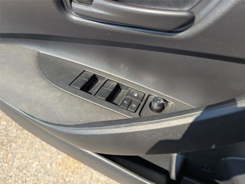 Used 2023 Toyota Corolla LE image 22