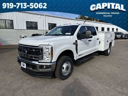 New 2026 Ford F350 XL w/ XL Chrome Package image 4