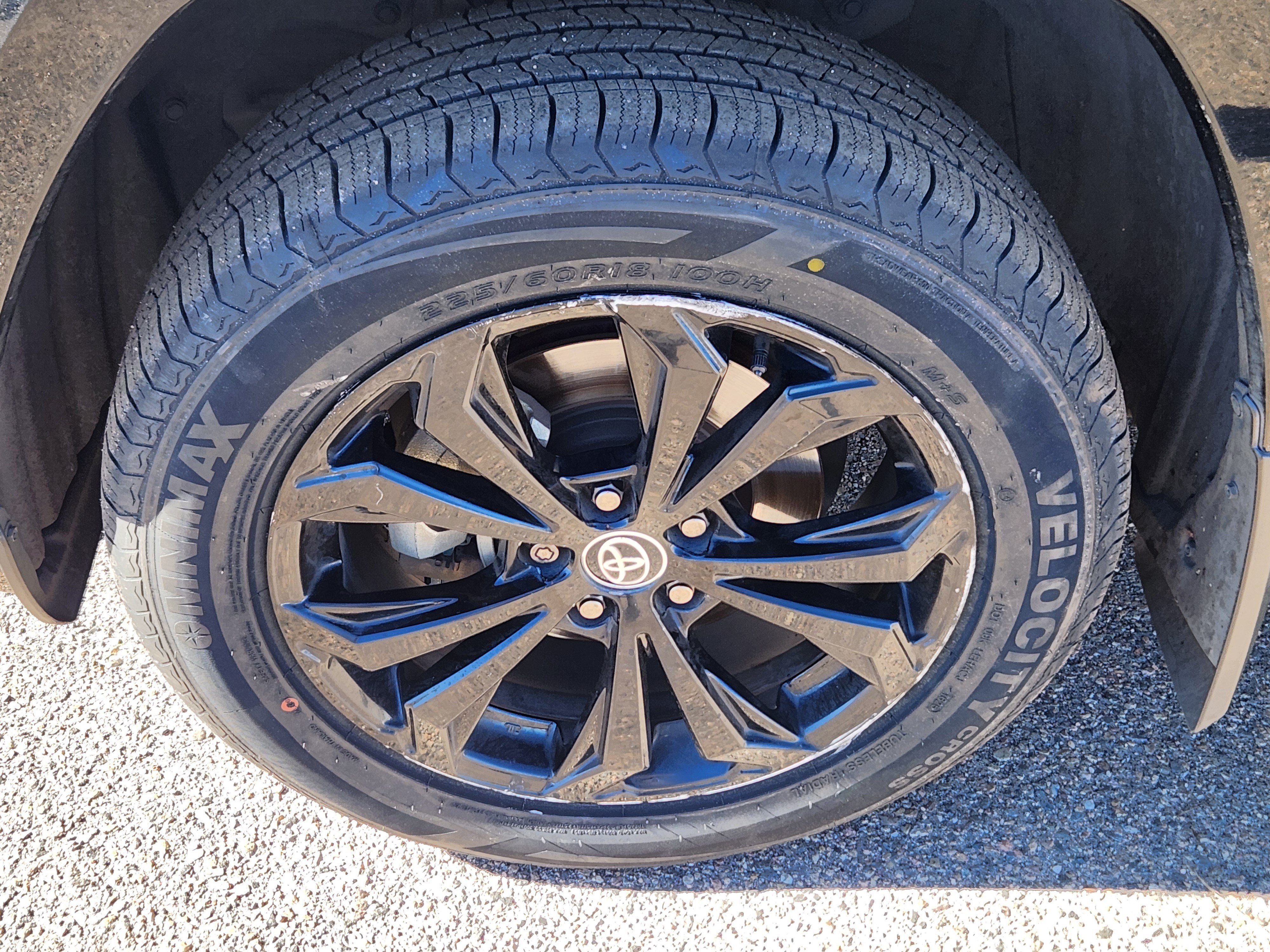 Used 2022 Toyota RAV4 XSE AWD/4WD image 7