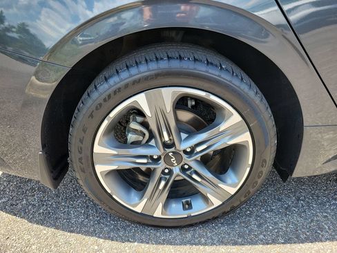 Used 2024 Kia K5 EX w/ EX Premium Package FWD image 11