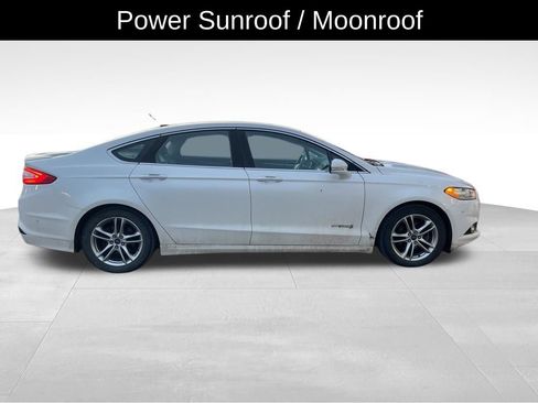 Used 2015 Ford Fusion Titanium image 8