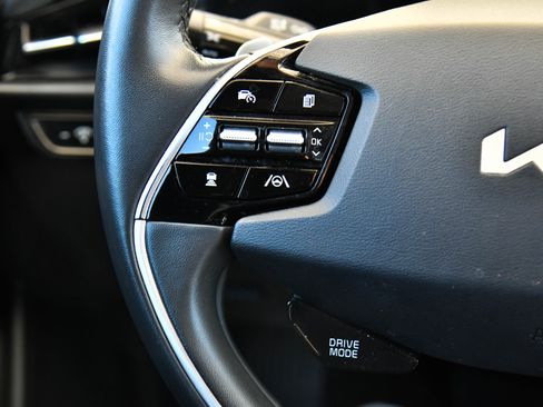 Used 2023 Kia Niro Wind FWD image 35