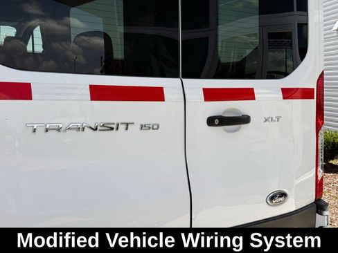 Used 2018 Ford Transit 150 XLT RWD image 11