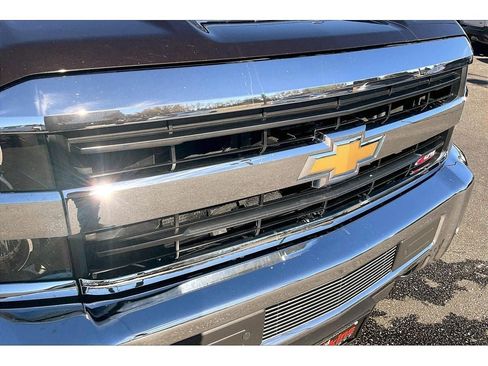 Used 2018 Chevrolet Silverado 2500 LTZ w/ Duramax Plus Package image 31